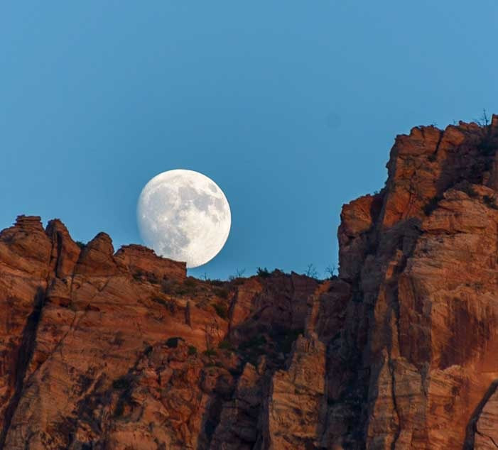 Full moon Zion National Park Utah RV trip-min
