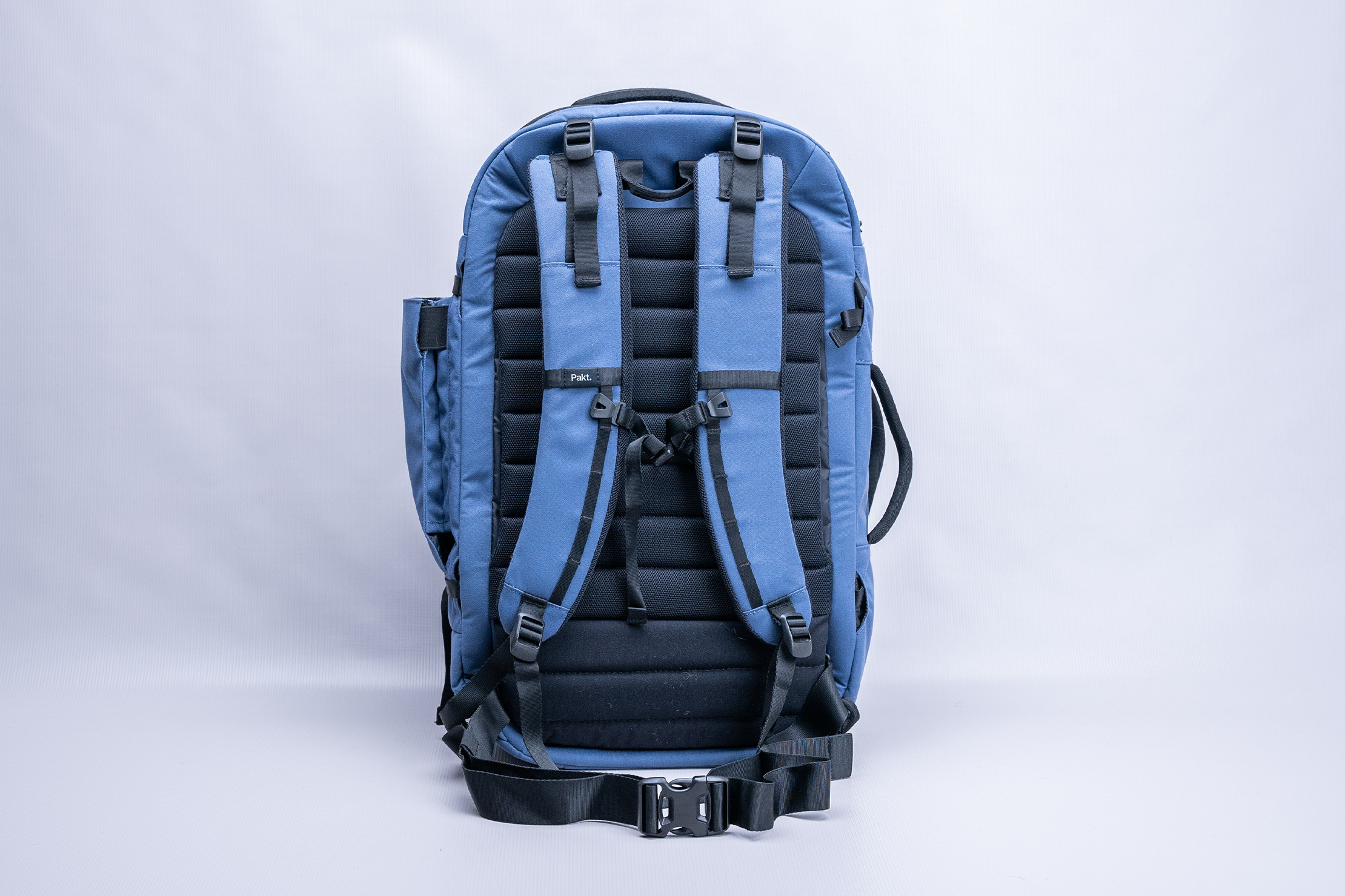 Pakt Travel Backpack V2 35L Harness System Detail