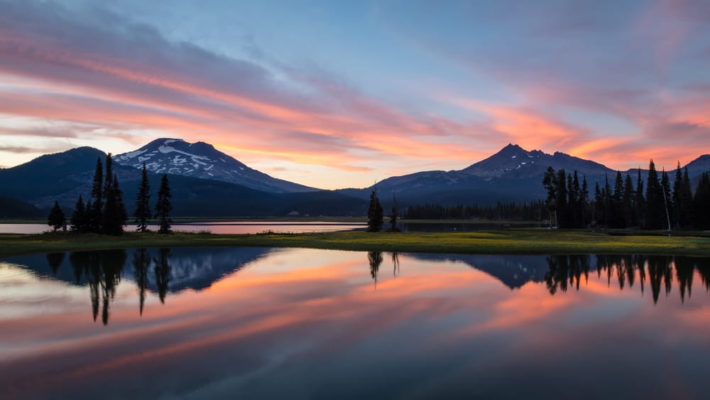 Outdoor activities in Bend, Oregon - ideal for May