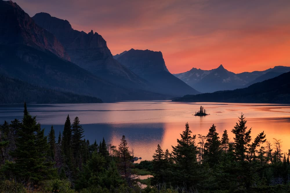 Lush landscapes of Glacier National Park in Summer, perfect for hiking and exploration