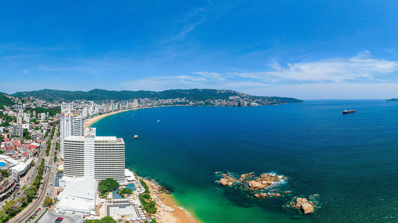 Family fun and dining options abound in Acapulco.