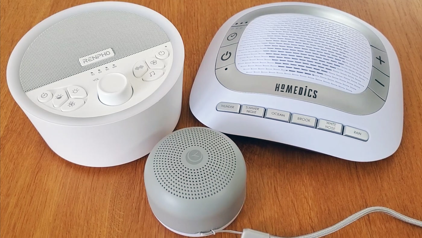 Yogasleep Travel Mini, Renpho, and Homedics white noise machines
